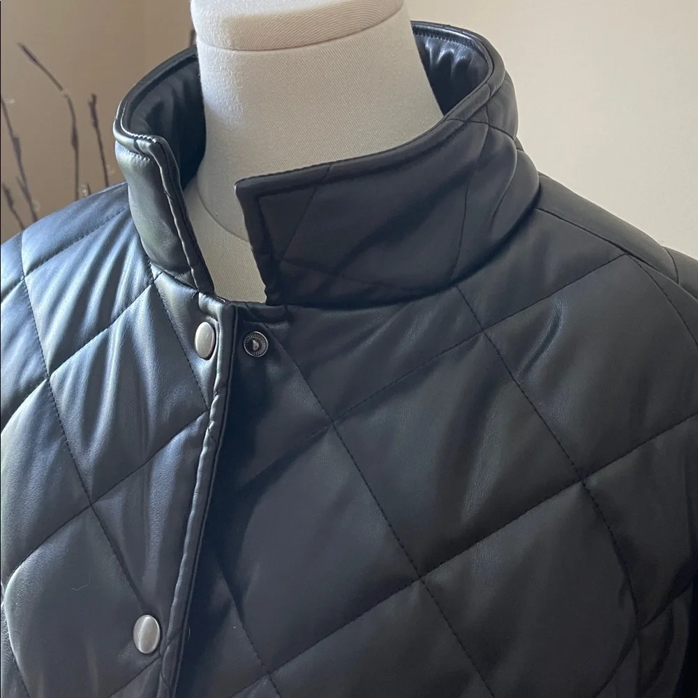 Z Supply quilted faux leather cropped jacket. Size M - Picture 3 of 10